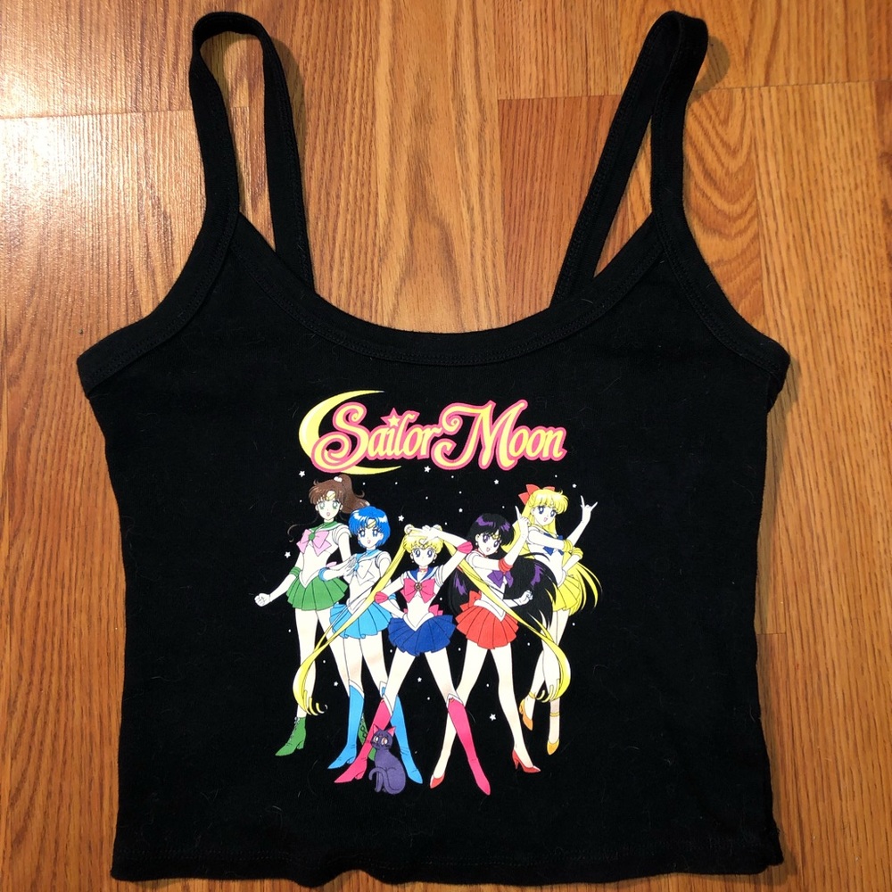 - Sailor Moon Cropped Tank 🌙 💕